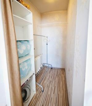 One-bedroom apartment with renovated, Novosibirsk - günlük kira için daire