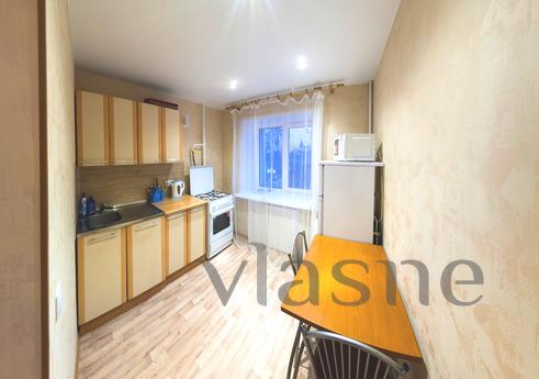 Bedroom metro Student, Novosibirsk - günlük kira için daire