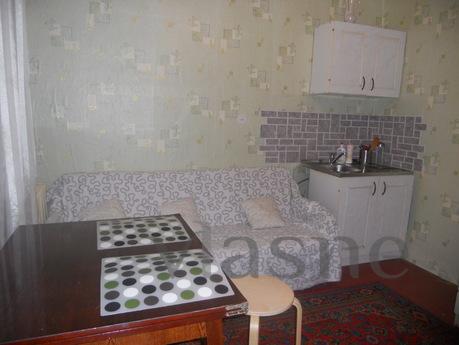 DAY, NIGHT, WATCH (1 bedroom apartment), Dzerzhinsk - günlük kira için daire