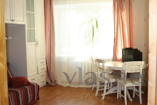 Cozy apartment in the heart, Wi-Fi, Yekaterinburg - günlük kira için daire