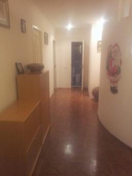 4 BR apartment for rent in Center, Samara - günlük kira için daire