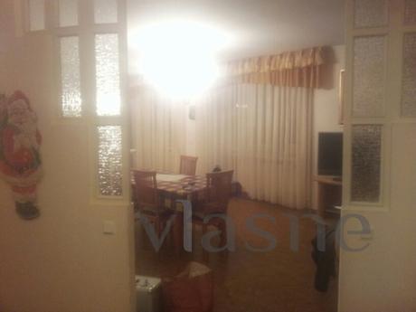 4 BR apartment for rent in Center, Samara - günlük kira için daire