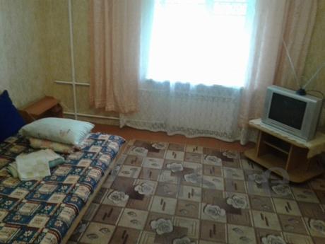 2-bedroom apartment near the metro, Samara - günlük kira için daire