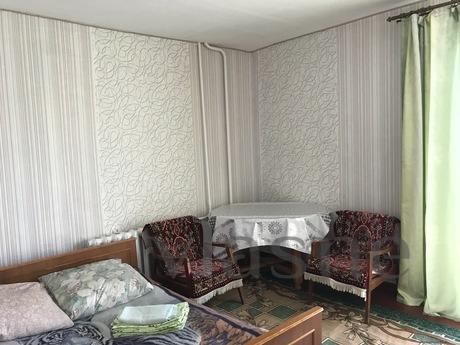 Kharkov kiralık 1k. ucuz, Sumy - günlük kira için daire