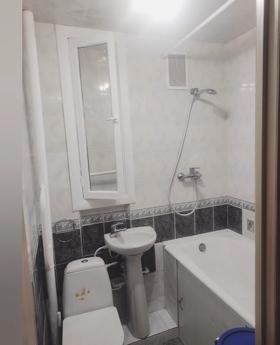 I'm looking for a 2k sq. apartment near the sea!, Chernomorsk (Illichivsk) - apartment by the day