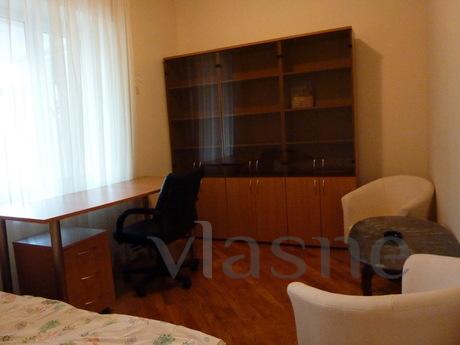 expensive and stilno.4 room, Kyiv - günlük kira için daire