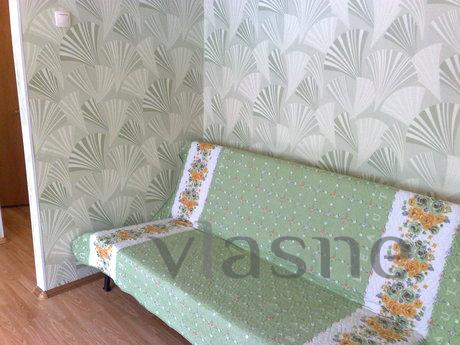 2 bedroom apartment renovated, Yekaterinburg - günlük kira için daire