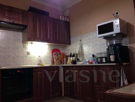 Apartment for rent in 2 min. from metro, Saint Petersburg - günlük kira için daire