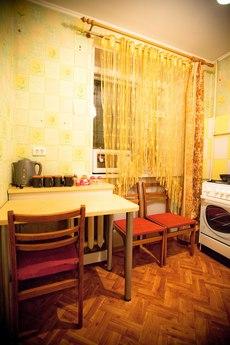 Comfortable apartment in the city center, Izhevsk - günlük kira için daire