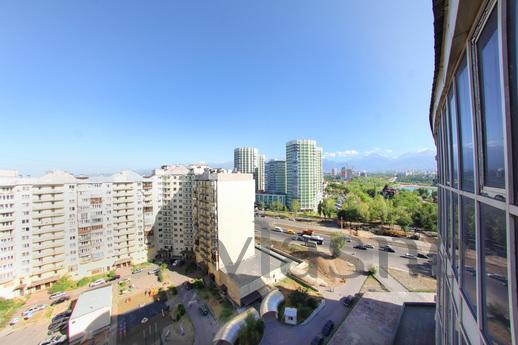 Шикарный вид с 12 этажа в Жк Жайлы, Алматы - квартира посуточно