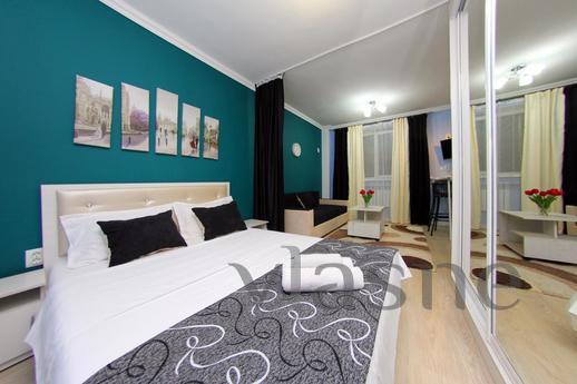 Designer bright luxury apartment in the city center. Only af