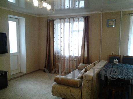studio apartment for rent, Taganrog - günlük kira için daire