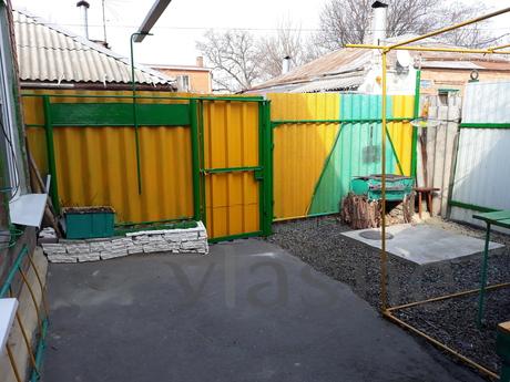 House for rent in center, Taganrog - günlük kira için daire