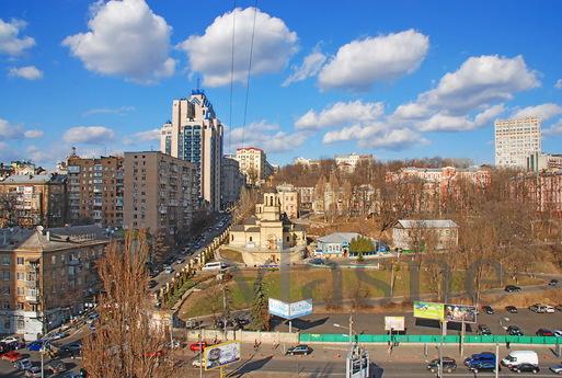 apartment with a gorgeous view, Kyiv - günlük kira için daire