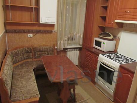 2-in. apartment in the center, repairs,, Kamianets-Podilskyi - günlük kira için daire