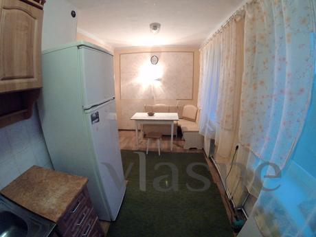 Rent 2-room apartment on French, Nova Kakhovka - günlük kira için daire