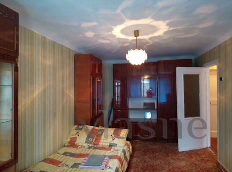 Rent an apartment in the center, Nova Kakhovka - apartment by the day