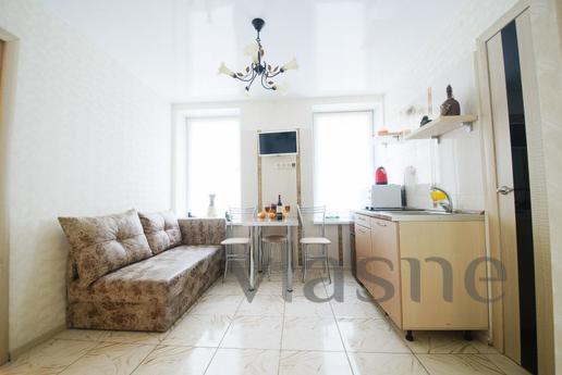 One bedroom apartment on Zarubina, Saratov - günlük kira için daire