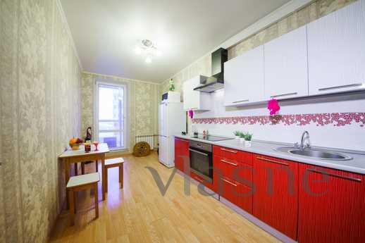 Apartment in a new house in the center o, Saratov - günlük kira için daire