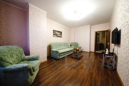 2-bedroom apartment on Sokolova, Saratov - günlük kira için daire