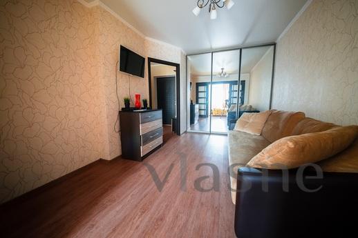 2-bedroom apartment in Vesenny Passage., Saratov - günlük kira için daire
