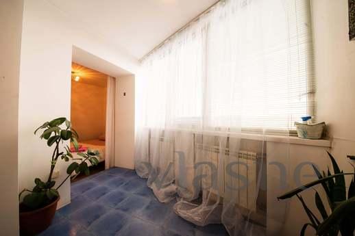 3 bedroom apartment on Pugacheva, Saratov - günlük kira için daire