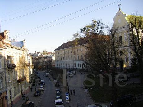 Comfortable apartment, Shevchenko, Lviv - günlük kira için daire