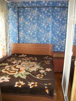 Отличная 4-х комнатная квартира в Центре, Красноярск - квартира посуточно