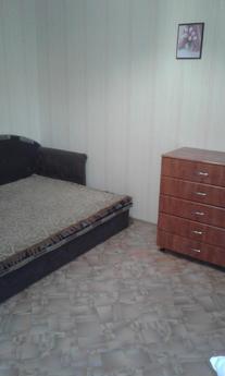 Сдам 2-х комн.квартиру в центре, Бердянск - квартира посуточно