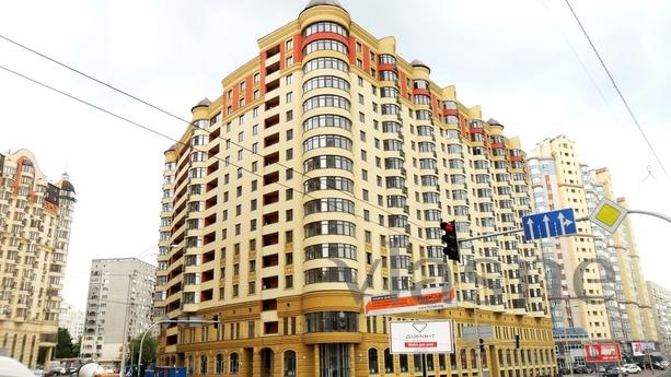 Квартира в новом доме метро Лукьяновская, Киев - квартира посуточно