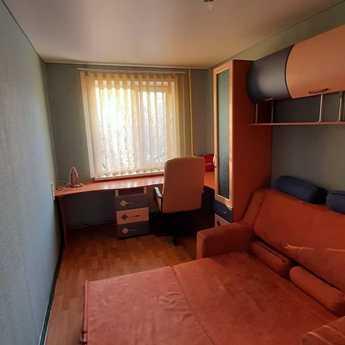 Merkezde 3 odalı daire, Krivoy Rog - günlük kira için daire