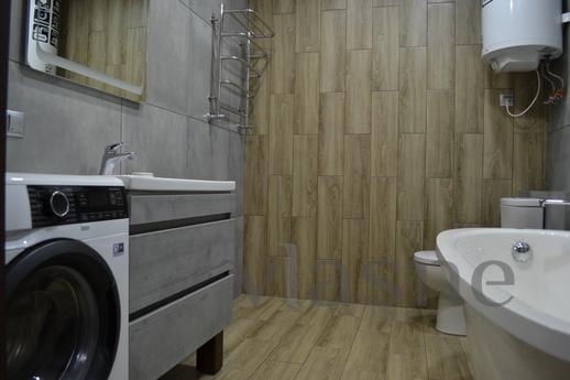 Renting a house with a swimming pool, sa, Kyiv - mieszkanie po dobowo