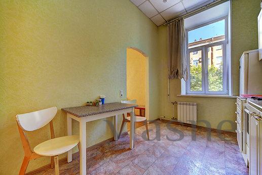 1-bedroom comfortable apartment, Saint Petersburg - günlük kira için daire