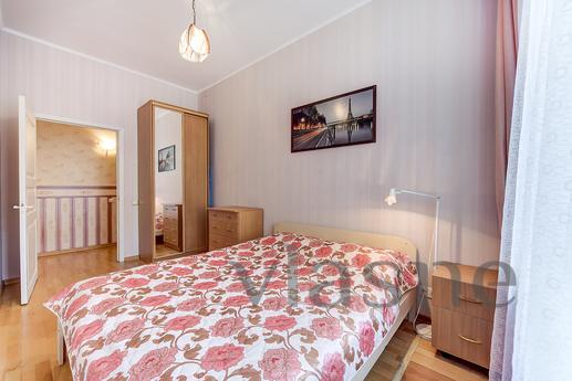 Spacious 2-bedroom apartment, Saint Petersburg - mieszkanie po dobowo