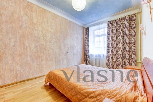 3-bedroom apartment in the center of St., Saint Petersburg - mieszkanie po dobowo