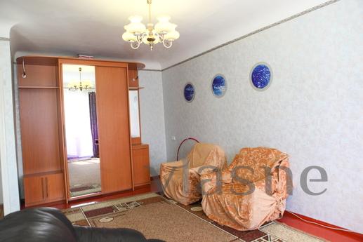 1-bedroom in the center of Krasnoyarsk, Krasnoyarsk - günlük kira için daire
