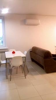 I rent a modern 2-room apartment!, Belgorod - günlük kira için daire