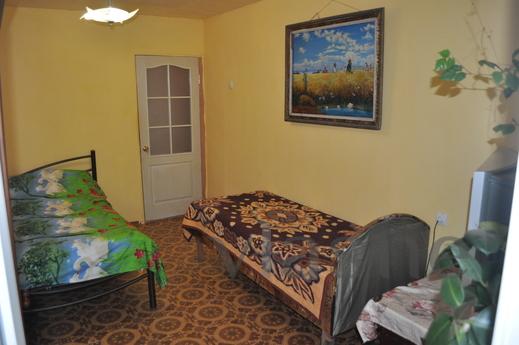 Rent 2-bedroom apartment near the sea!, Feodosia - mieszkanie po dobowo