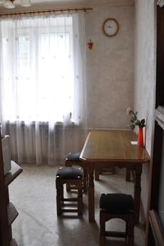 Decent 3-bedroom apartment, Kharkiv - günlük kira için daire