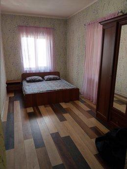 Pansiyon! Yatak yeri kiralayın Ucuz!, Kharkiv - günlük kira için daire
