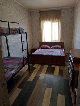 Pansiyon! Yatak yeri kiralayın Ucuz!, Kharkiv - günlük kira için daire