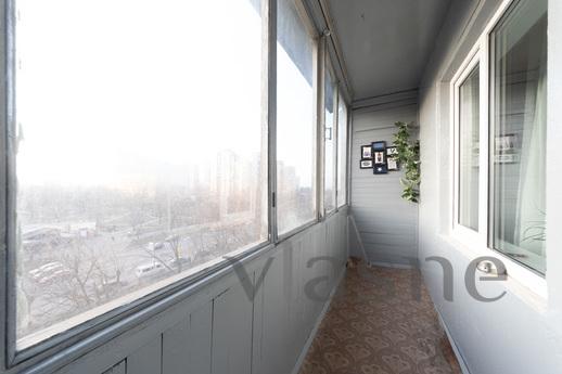 Apartment Economy metro Levoberezhnaya, Kyiv - günlük kira için daire
