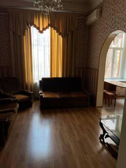 Велика 3 кімн.  БазарнаЦентрЛанжерон, Одесса - квартира посуточно