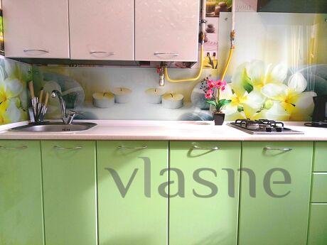 Podobovo.Odessa.Bezpechny district.in Tantsyuri, Odessa - apartment by the day