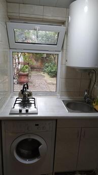 I am looking for an apartment for rent in the center of Odessa, Odessa - günlük kira için daire