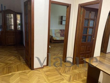 Rent a 3-room apartment in the center, Kharkiv - günlük kira için daire