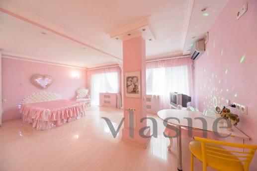 Rent an apartment with Jacuzzi Kiev, Kyiv - mieszkanie po dobowo