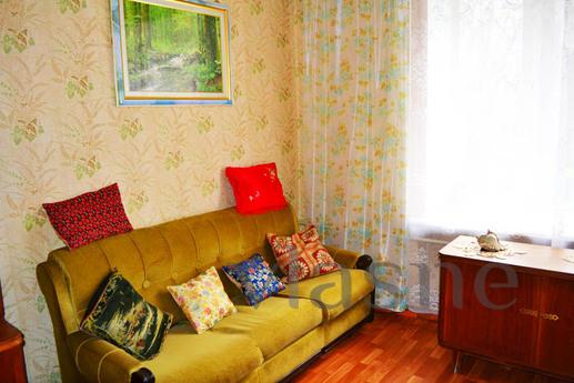 2-bedroom apartment near the Arbat, Yekaterinburg - günlük kira için daire