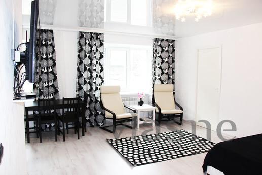 2-bedroom apartment is a standard class, Yekaterinburg - günlük kira için daire