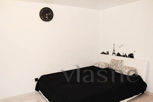 2-bedroom apartment is a standard class, Yekaterinburg - günlük kira için daire